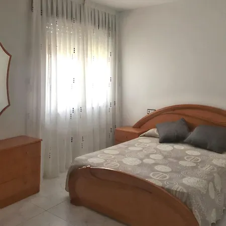 Spacious In With Balcony Apartment